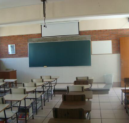Cómo era el salón o espacio educativo en la preparatoria