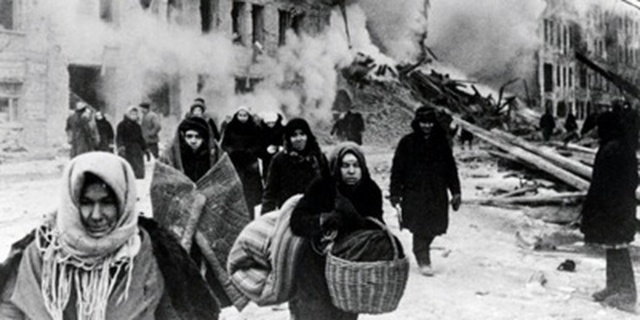 German forces put Leningrad under siege