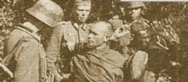 Под Смоленкском окружены соединения 16-й и 20-й армий Западного фронта.