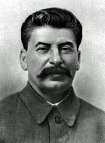 Stalin Gains Control