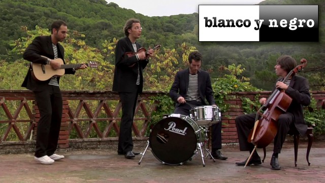 Pa amb oli i sal- Blaumut