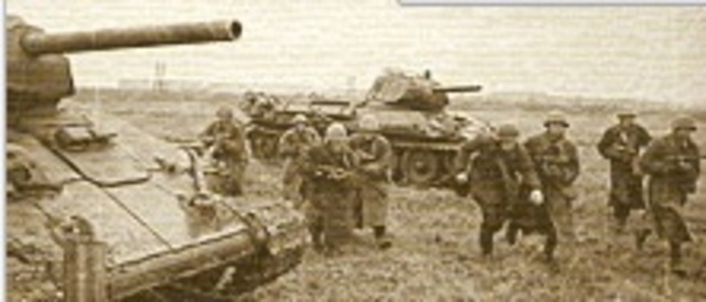 Германское наступление на Ленинград провалилось.Немцы переходят к осаде.