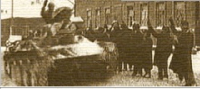 Отбита попытка Люфтваффе уничтожить боевые корабли Балтийского флота.