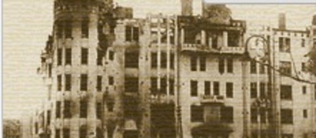 Красная армия занимает Выборг.