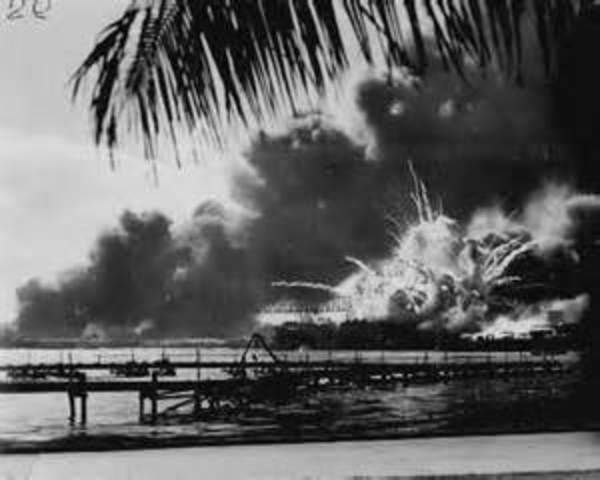 Japanese Attack Pearl Harbor