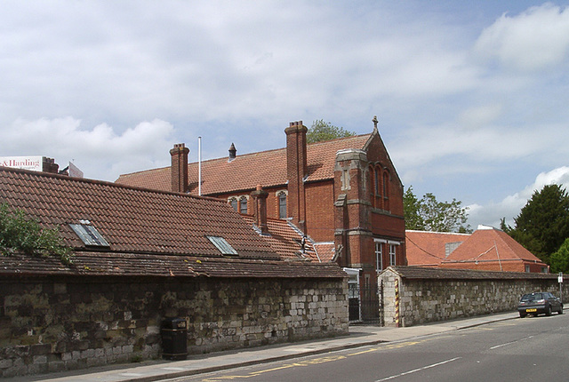 William Golding starts teaching.