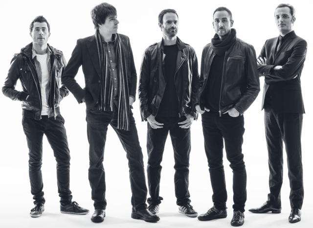 la cançó es fa més famosa i el grup també