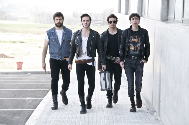 crean el seu primer single