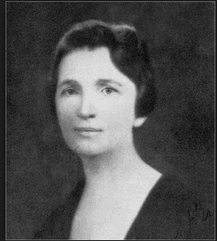 Margaret Higgins Sanger, Opened 1st Birth Control Clinic