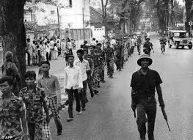 South Vietnam falls into Communist forces