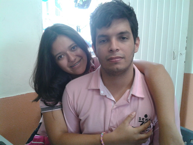 Primer contacto con una computadora, Ruben Gomez (1998) y Maria Alvarez (2004)