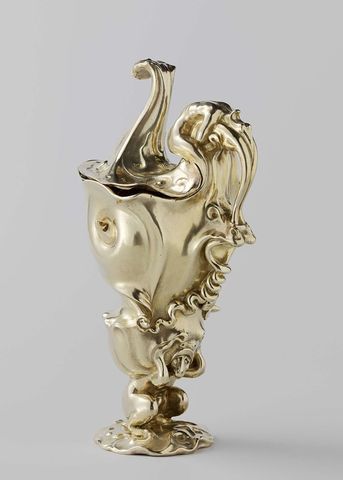 Lidded Ewer