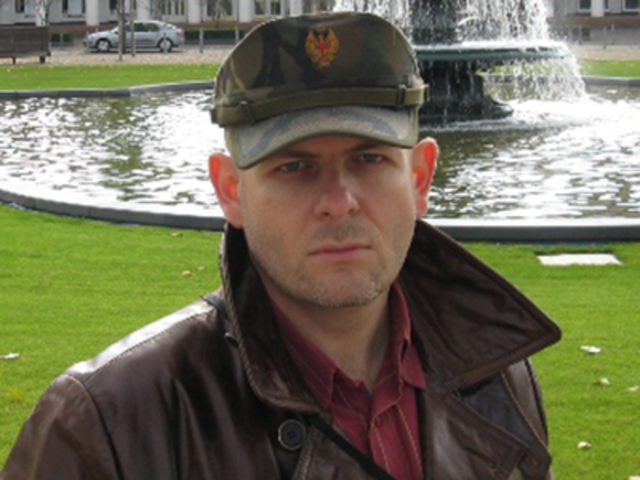 Олег Бузина