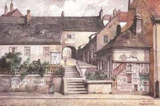 Hitler moves to Vienna