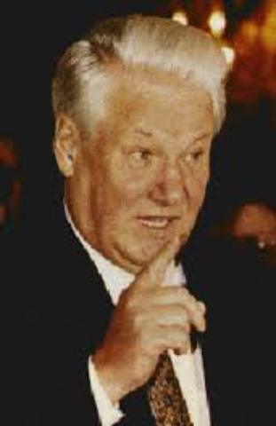 Boris Yelstin elected President of Russia