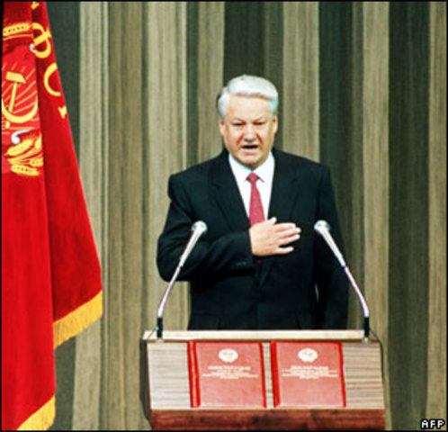 Mikhail Gorbachev becomes General Secretary of the CommunistParty of the Soviet Union