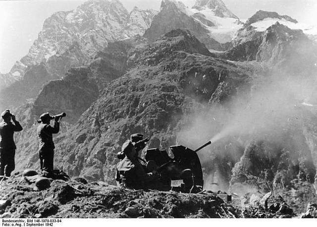 Начало оборонительных боев на Кавказе