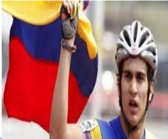 Multiple Campeon Mundial