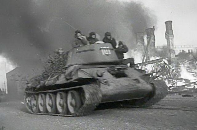 Встречное танковое сражение в районе Прохоровки.