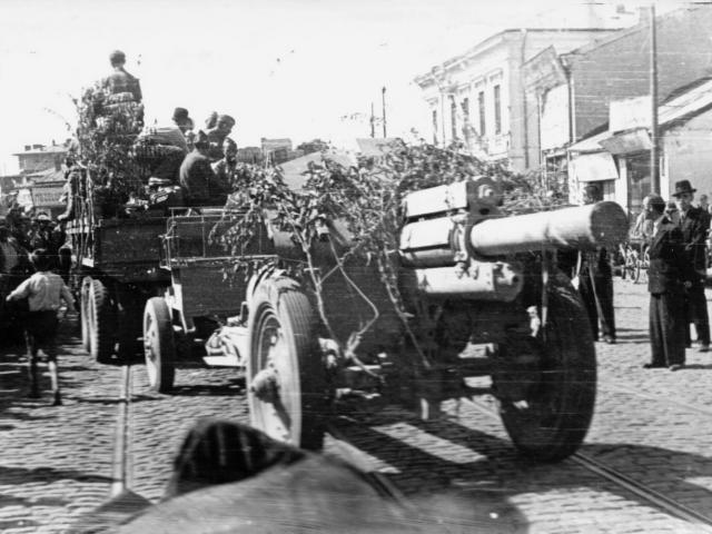 Освобождение Днепропетровска и Днепроджержинска