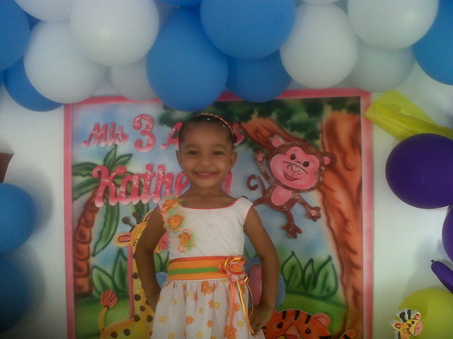 LE FESTEJAMOS EL CUMPLEAÑOS DE MI PRIMA KATE