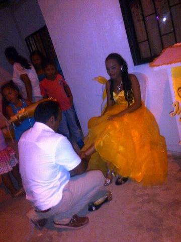 Mis 15 Añoooos. :) :) :) Muy Feliiz.