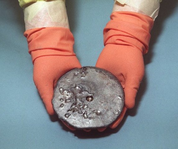 Ra és U források előállítása