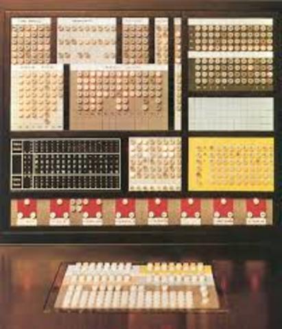 nasce la divisione elettonica di Olivetti