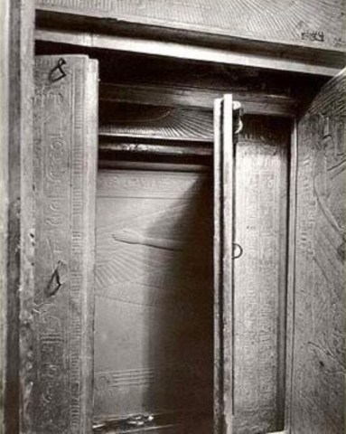 Carter opens the doorway