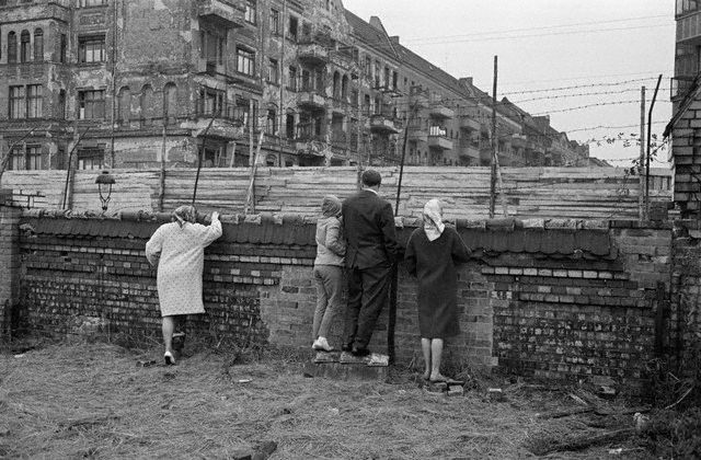 Berlin Wall construction begins