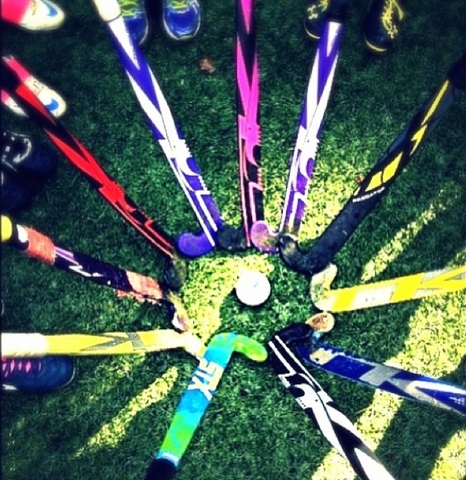 Hace siete años que por la primera vez juegé el hoceky sobre césped.