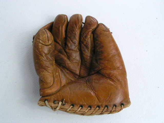 A pocket is made in the glove.