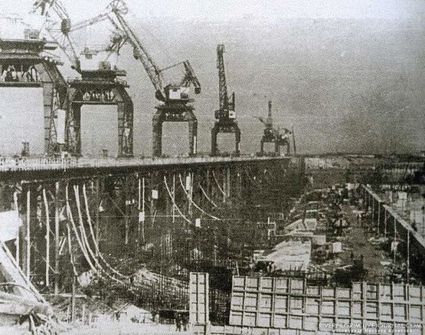 прием первой очереди завода.