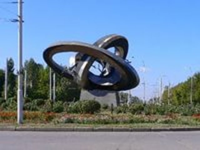 вкорпусе № 3 был уложен бетон в фундамент под оборудование.