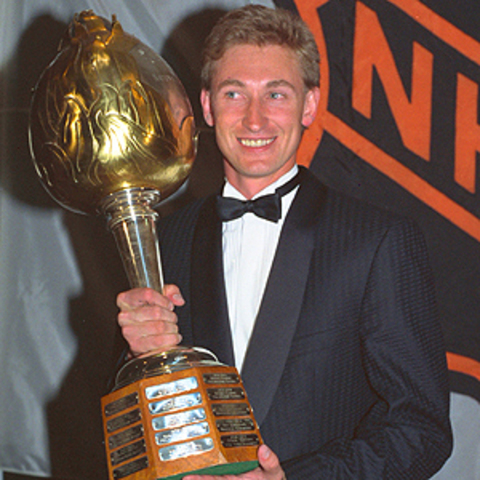 Wins Hart Memorial trophy