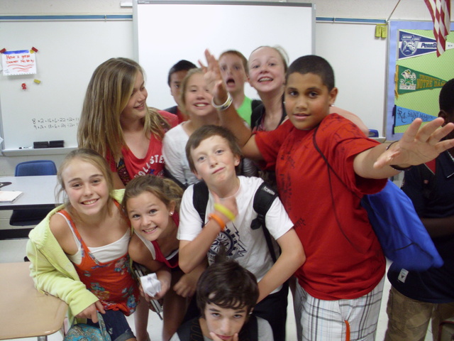 Hace el 22 de Junio de 2012 que fue último día de sexto grado.