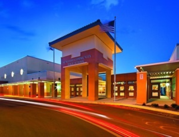 Abril 3, 2015: Durante este año en abril yo fui aceptada en la escuela secundaria, Suncoast.