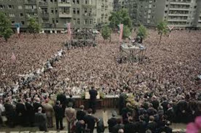 U.S. President John F. Kennedy tells a crowd of Germans in Berlin that the Wall proves the failure of the Soviet system.