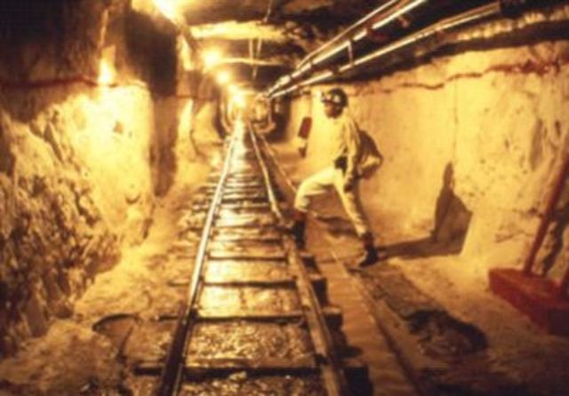 The British Mined Resources In South Africa