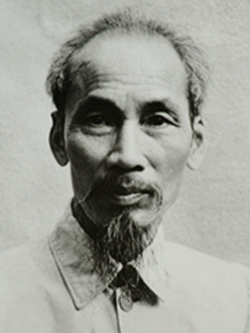 United States-backed anticommunist group (rightist faction) forced the (royalist faction) under Prince Souvanna Phuoma (Prince Souphanouvong imprisoned) to resign and a new government was formed.