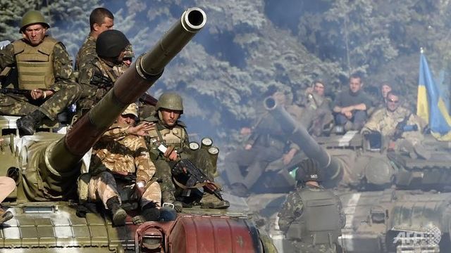 Ukraine's military and pro-Russian rebels accused each other