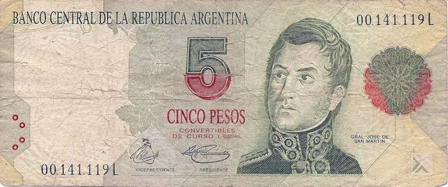 Inicio de la circulación de los Pesos