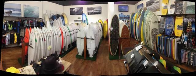 לקנות ציוד לגלישת גלים