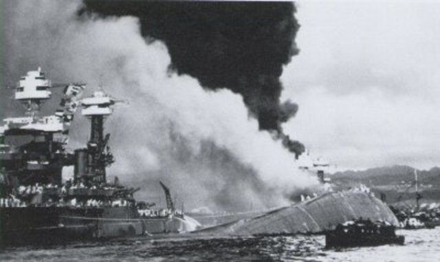Japan Bombs Pearl Harbor