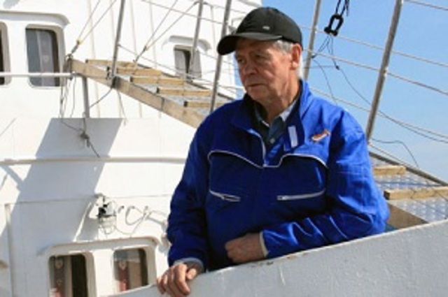 Вышли в свет рассказ "В ту же землю"; очерк " Вниз по Лене-реке"