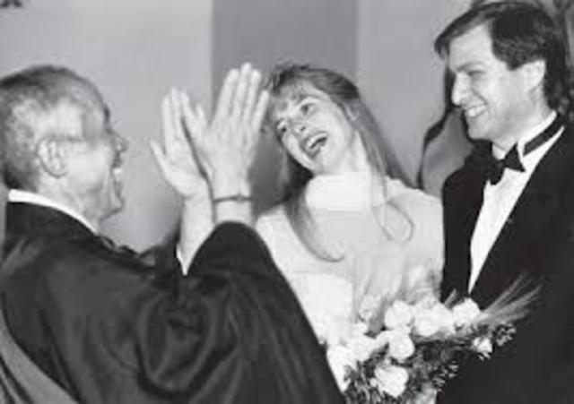 Steve Jobs gets married