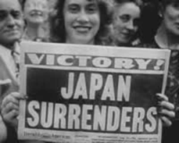 Japan surrenders to the US