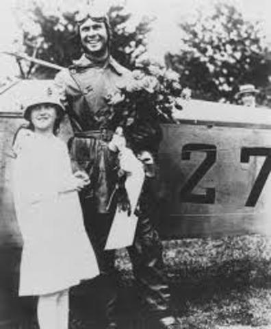 first US Continental flight in 24 hours arrives in Florida