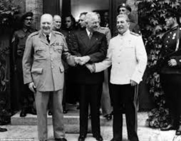 Stalin, Roosevelt and Churchill meet