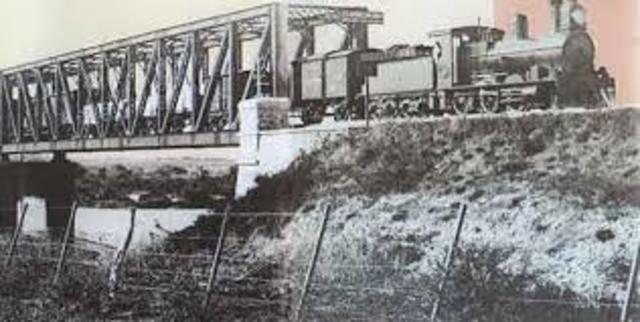 Llega el ferrocarril a Rivera